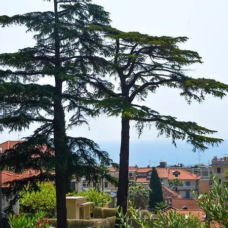 La Pergola Blu 아파트 알라시오