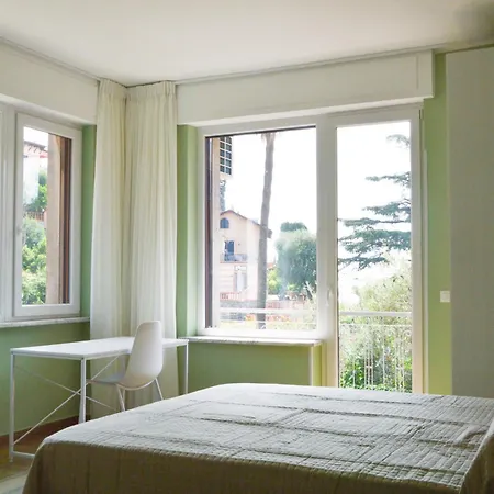 아파트 La Pergola Blu 알라시오